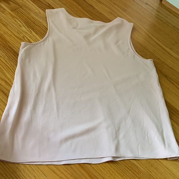 Eileen Fisher silk shell with scoop neck; soft pink color; size L - Picture 5 of 6